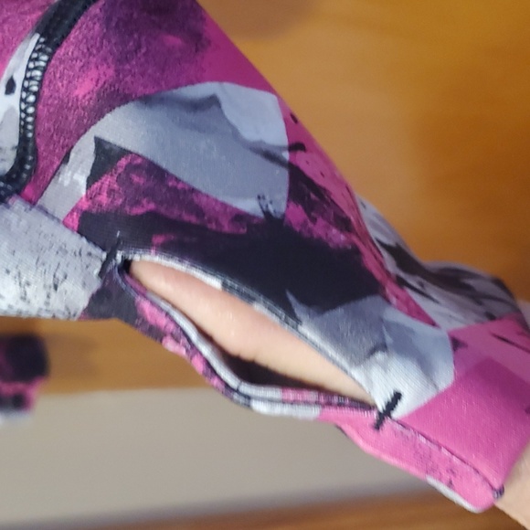 Tek Gear Dry Tek Workout Jacket. Size Medium Long Sleeved with Thumb Holes. - Picture 4 of 11